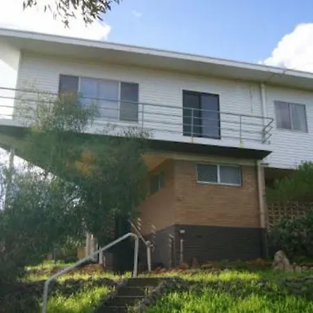 The Kite Beach House Guilderton Exterior photo